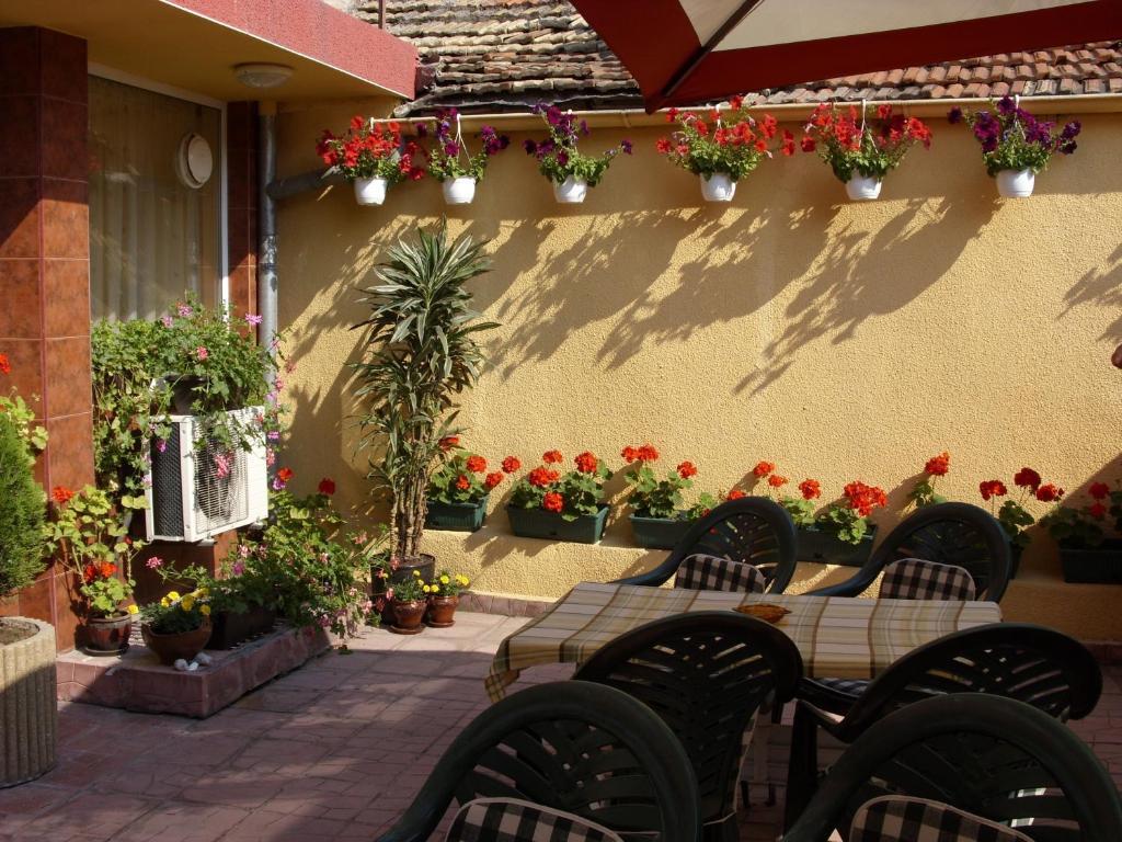 Hotel Color Varna Bagian luar foto