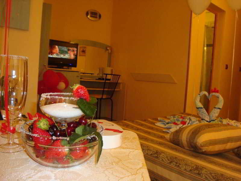 Hotel Color Varna Bagian luar foto